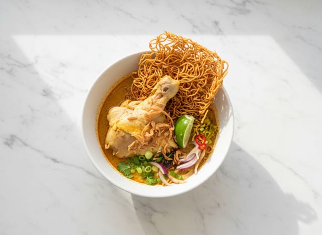 Khao Soi (Curry Noodle).