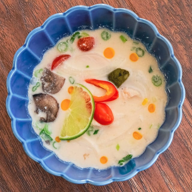 Tom Kha.