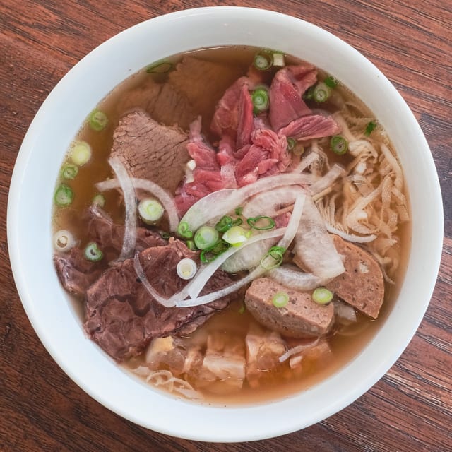 Pho Dac Biet.